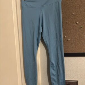 Nike Women's Blue Leggings